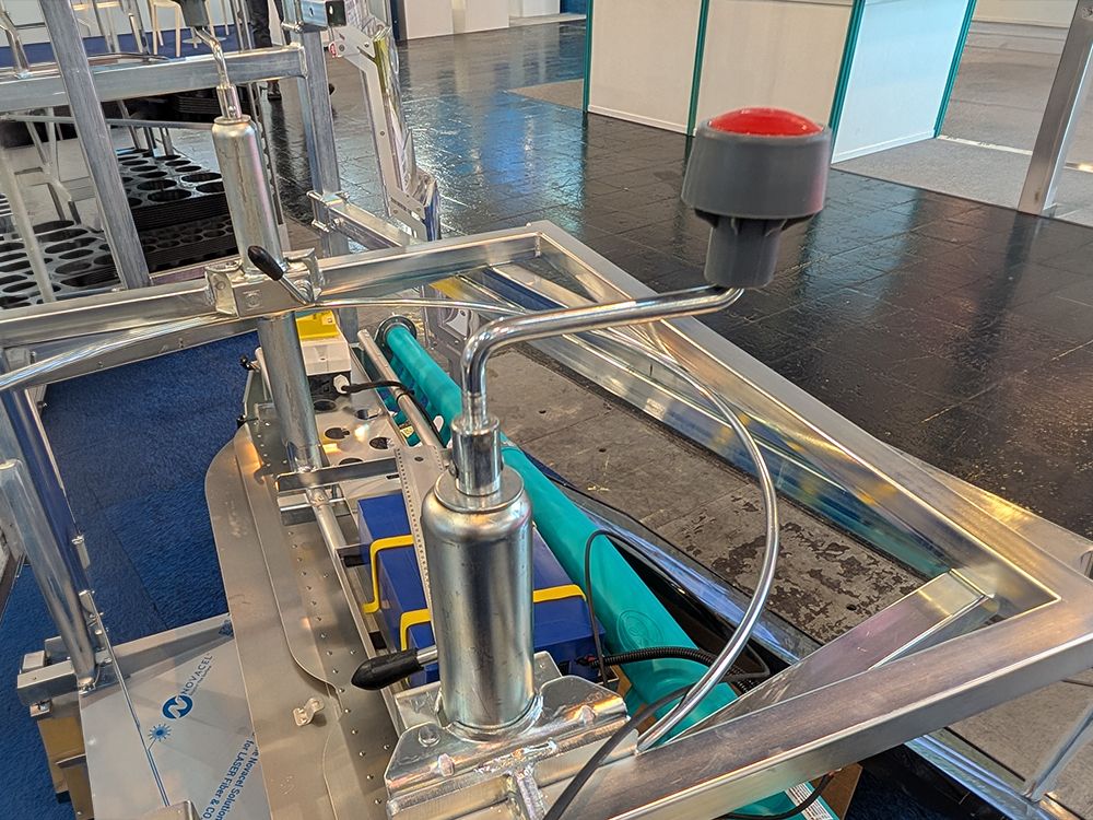 Eazyframe for constand trimming quality of plants
