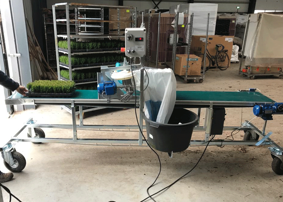 Electric trimming machine